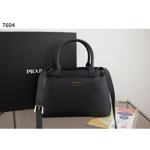 프** [PRADA] 수입고급 프라다 스몰 레더 핸드백 벨트 블랙 7604